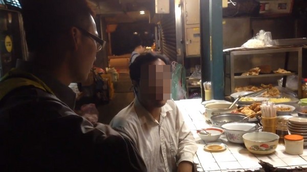 拒付105元饭钱 白衣男:有人叫我来吃,我给付不