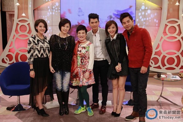 超展开乡土剧 方馨离谱怀魔胎10年结婚18次 |