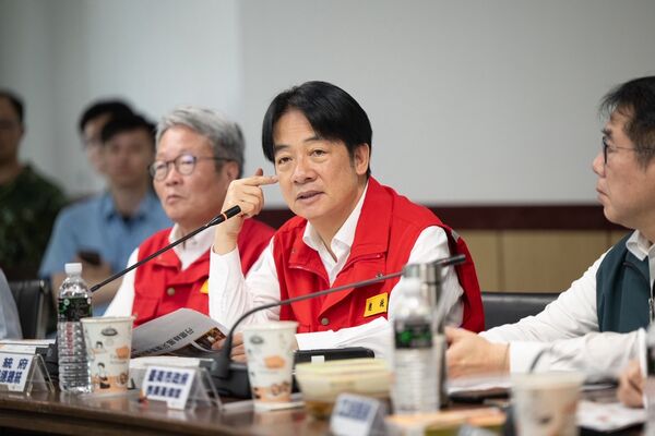 ▲總統賴清德南下視察雲嘉南災後重建復原情形。(圖/總統府提供)