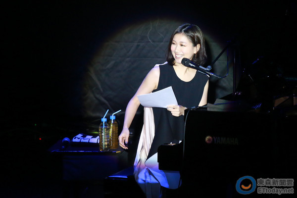 10 |日本歌姬大冢爱演唱会 | 艺人 | ETtoday图集