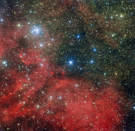 d89040 NGC 6604發射奇特離子氣體柱　窺探銀河煙囪《ETtoday 新聞雲》