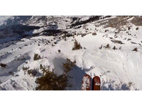 如搭雲霄飛車般刺激　法高手GoPro自拍驚險滑雪實錄