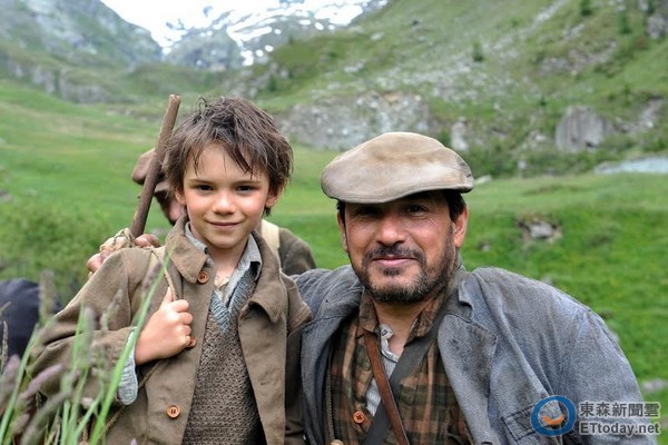 大白熊犬可爱度破表!《灵犬雪丽》小主人翁克