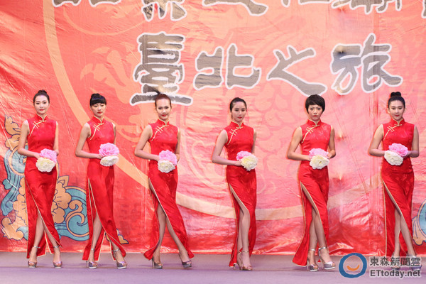 北京文化庙会在台登场 长腿旗袍美女与工艺大师揭序幕