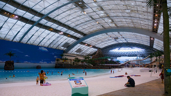 d97247 全球10大夢幻泳池　在峇里島梯田間漂浮最愜意！