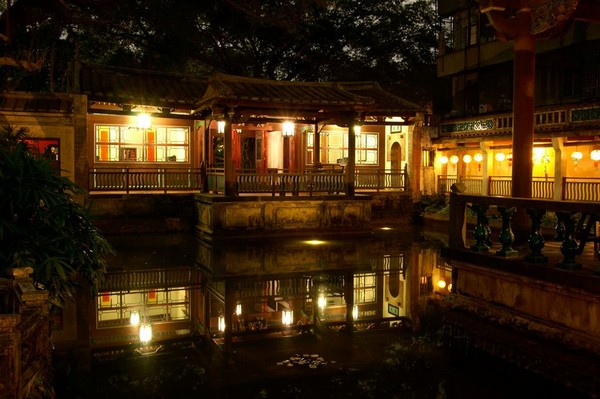 夜晚漫游百年庭园 新北「林本源园邸」周五夜间开放