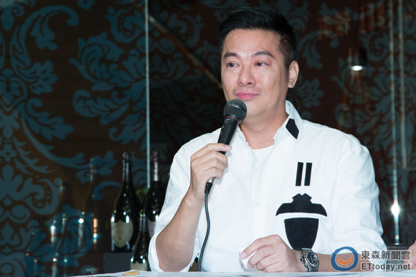 影/港星彭伟华被爆买卖比特币诈欺6亿 现身哽咽澄清