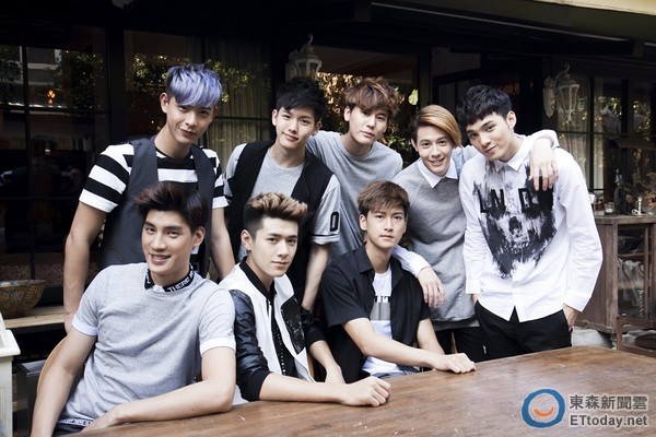 贴心!知道女孩生理期 spexial暖男teddy这样做