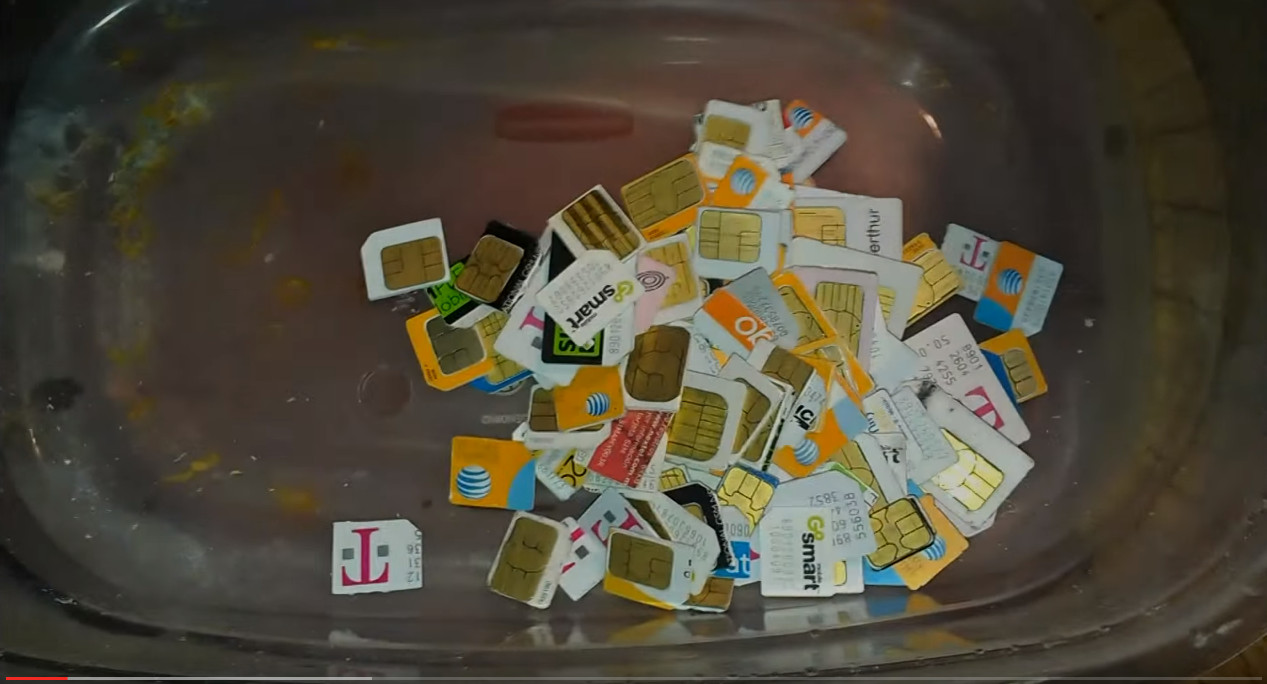 快学!超简易「sim卡炼金术」 只需双氧水 盐酸