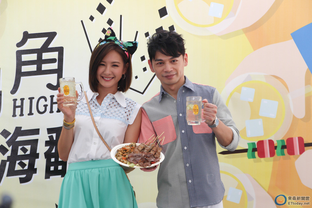 台湾三得利不仅在活动现场特别找来知名串烧店「串场」进行顶级食材