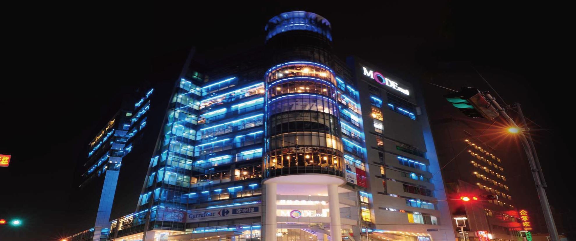 台中大鲁阁新时代百货.(图/翻摄威秀影城)