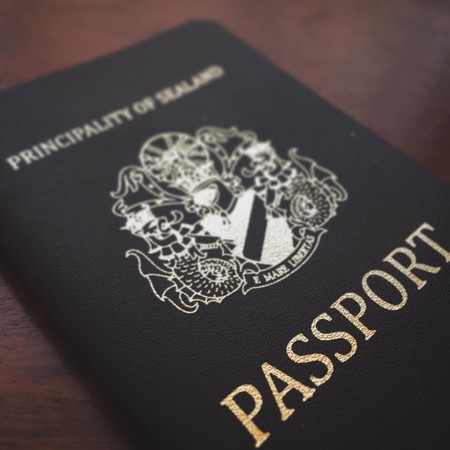 西兰公国护照图片