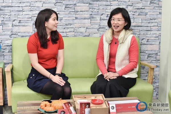 过年抢火车票有经验!苏巧慧:大人都把小孩往车