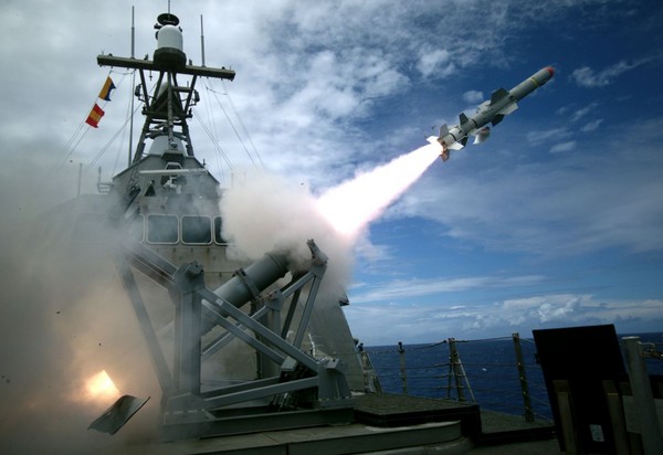 科羅納多號濱海戰鬥艦（LCS 4）於2016年7月19日成功地使用魚叉1C導彈。（圖／翻攝自美國海軍官網）