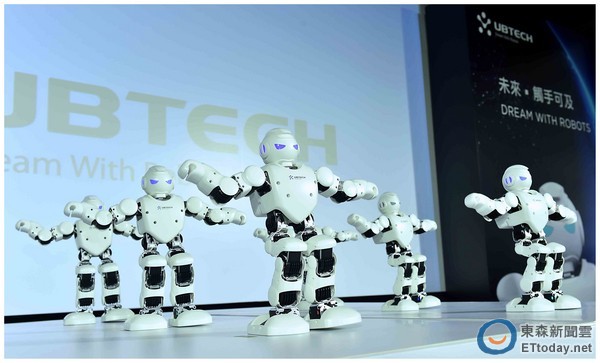 UBTECH优必选教育型机器人登台!售价18,900