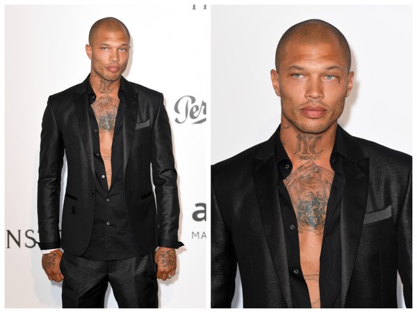 有最帅监狱犯之称,jeremy meeks(杰瑞米米克斯,面对镜头不苟言笑.