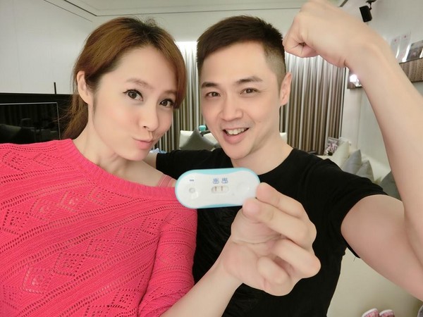 洪百榕怀第三胎宝宝.(图/翻摄自脸书)