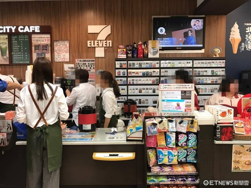 ▲超商，便利商店，店員，全家，小7。（圖／資料照）