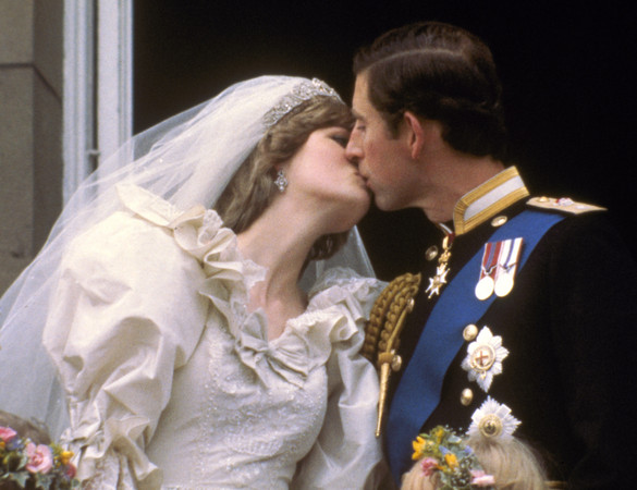 ▲▼查爾斯王儲(Prince Charles)和已故的黛安娜王妃。（圖／達志影像／美聯社）