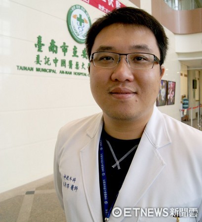 ▲熱心救人的台南市立安南醫院神經外經醫師朱彥澤指出，林姓傷者已恢復意識。（圖／安南醫院提供）