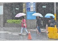 週日下不停！9縣市發豪大雨特報…下周恐有颱風生成