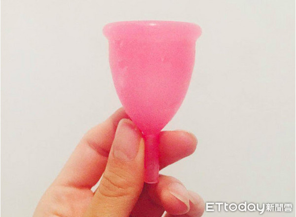 月亮杯。（圖／網友喬布蕾提供）