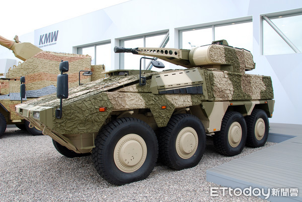 ▲▼立陶宛採購德國新款的拳師犬（Boxer） 8x8裝甲車，以裝備兩個步兵營所需。（圖／黃竣民提供）