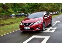  穩穩開滿滿載　日產仙草「Sentra」試駕開箱《乘駕篇》