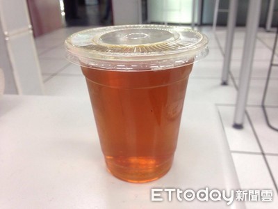 一天12瓶飲料！男爆咳「聲帶不會動」…醫揭超高致病率：第4期了