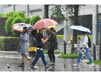 周四、周五變天「全台有較大雨勢」　休假轉晴下周二又濕涼