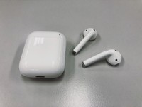 蘋果AirPods耳機大缺貨！現在訂明年拿…比iPhone X更難買　果粉崩潰