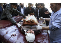 「人肉炸彈」攻擊阿富汗文化中心+新聞社　至少40人身亡