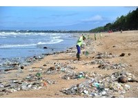 人間天堂變這樣！　峇里島宣布進入「垃圾緊急狀態」