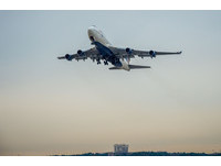 「空中女王」再會！最後一次落地　美國載客波音747全退役了