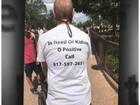 苦等4年沒人捐！他穿「需要一顆腎」T恤逛迪士尼...找到捐贈者了
