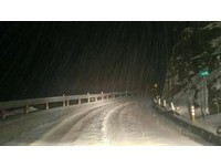 合歡山一夜大雪！周六起全台極寒冷　下周四緩進式寒潮才結束