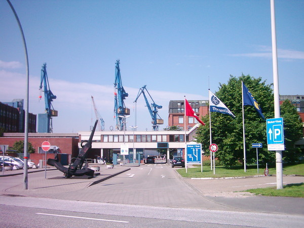 ▲▼德國布洛姆－福斯（Blohm + Voss，又曾名為Blohm & Voss）造船及工程公司。（圖／翻攝自維基百科）