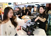 麥當勞多元支付上路　3大國際Pay、信用卡開通