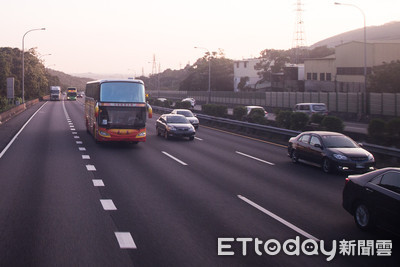 交部修法！車齡近20年大客車新規　上國道最高車速不得逾90公里