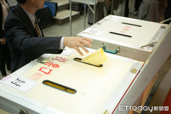 ▲▼投票,投票箱,民間機構,選舉,選票,監票。（圖／記者周宸亘攝）