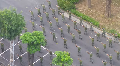 國軍驚傳刺槍術影片流出！「殺聲無力軟趴趴」微博網友酸爆了