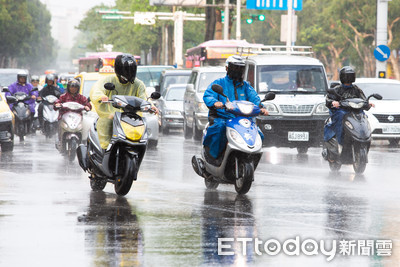 把握最後好天氣！周三起「致災性豪雨」連下6天　端午連假泡湯