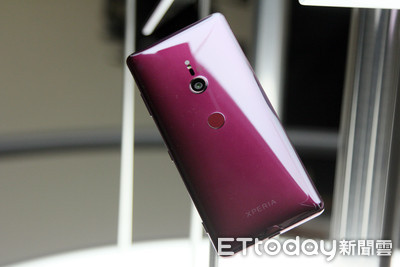 SONY Xperia XZ3索尼最美手機獲好評!外媒評IFA 2018最佳