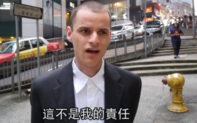 影/剛畢業!他不懂「孝親費怎給」上街問 外國人傻眼:這不是我的責任