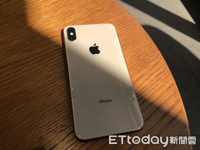 iPhone XS系列手機開箱　性能更高、拍照細節更細緻