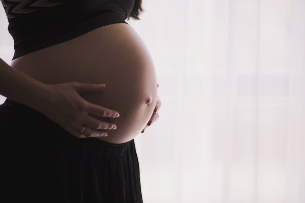 ▲懷孕早期不當使用止痛藥，恐增加流產風險（圖／pixabay.com）