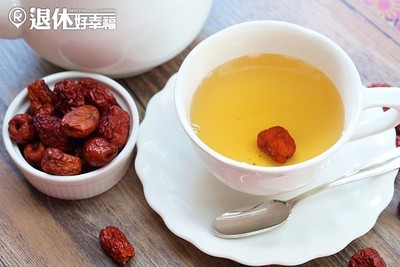 深秋養身法：規律健走＋養生茶飲