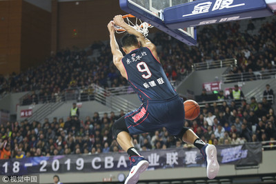 CBA／易建聯聯手雙洋將　廣東開季17連勝平近16年最佳紀錄