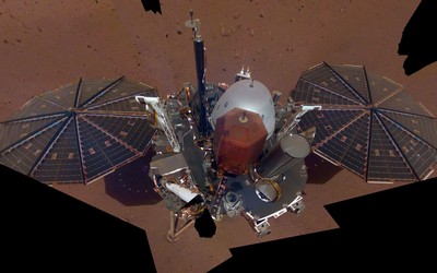 在火星上玩出首張自拍照　洞察號完敗所有地球人網紅