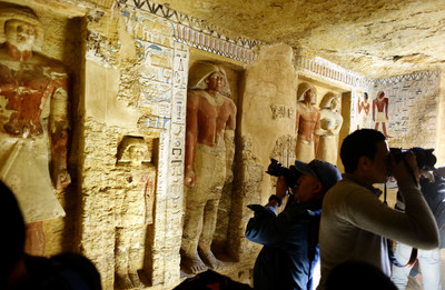 埃及發現4400年繽紛「祭司墓室」保存完整！　官員：今年最美